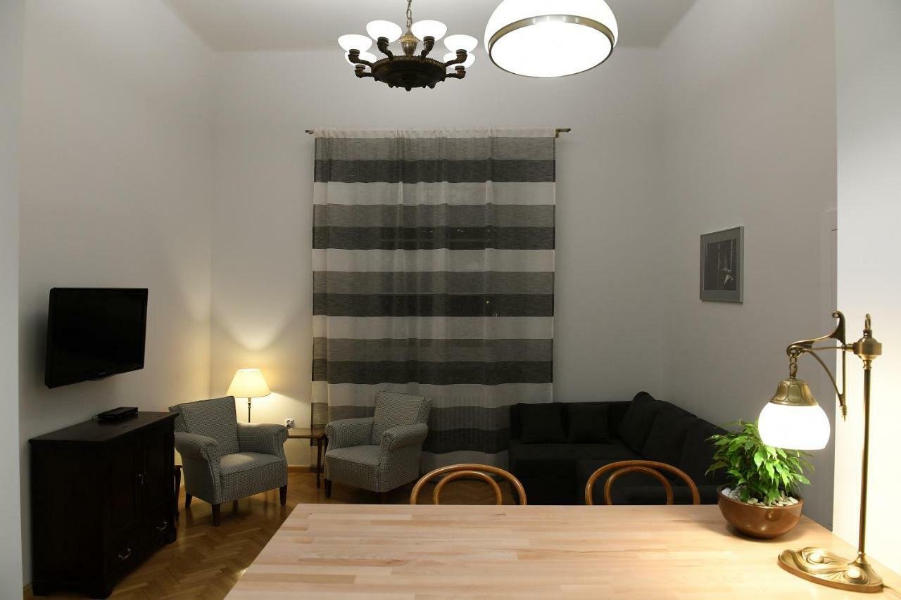ורשה Apartament Na Dlugiej מראה חיצוני תמונה